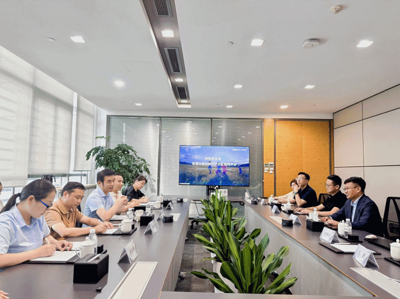 卓誉科技去联影研学之旅.gif